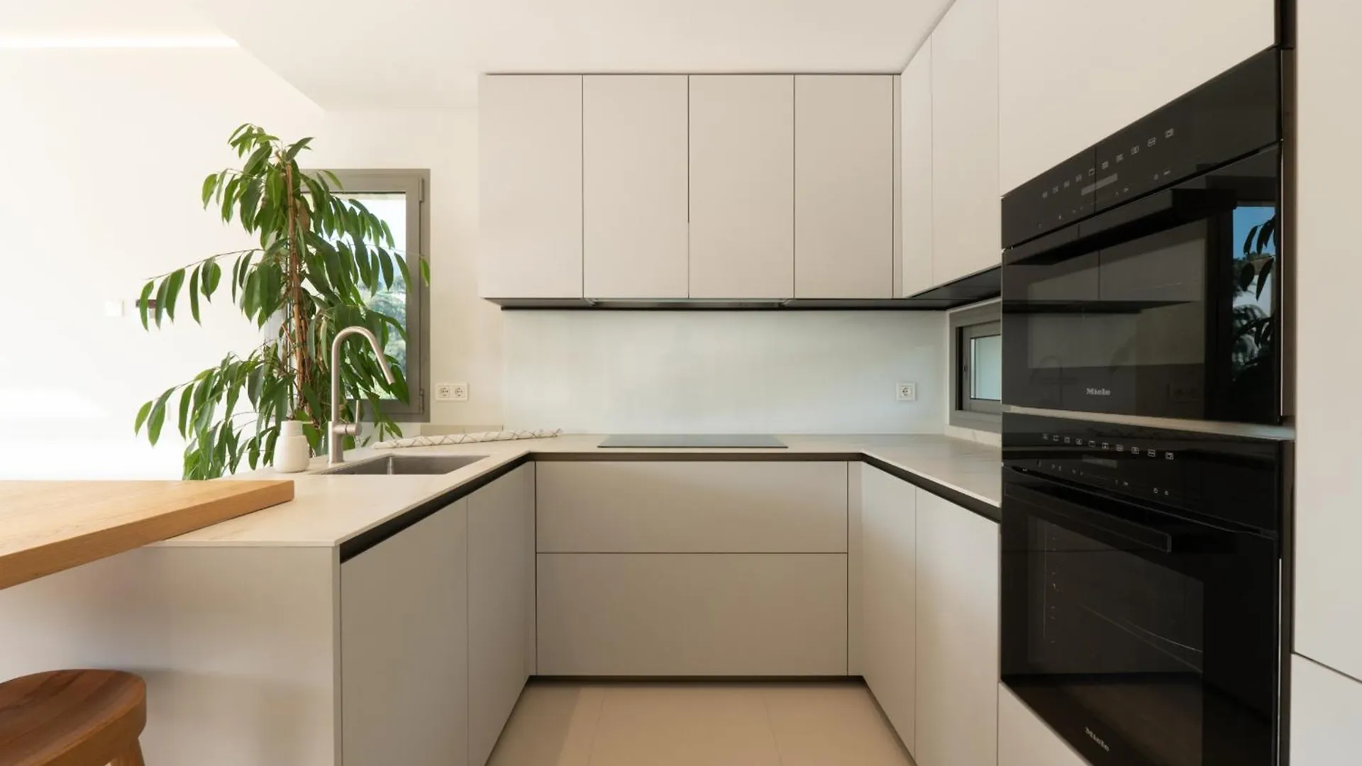 Boutique Collection 16 - High End Living Mijas Villa